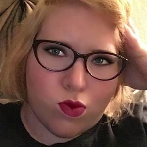 Meet your Posher, Christal